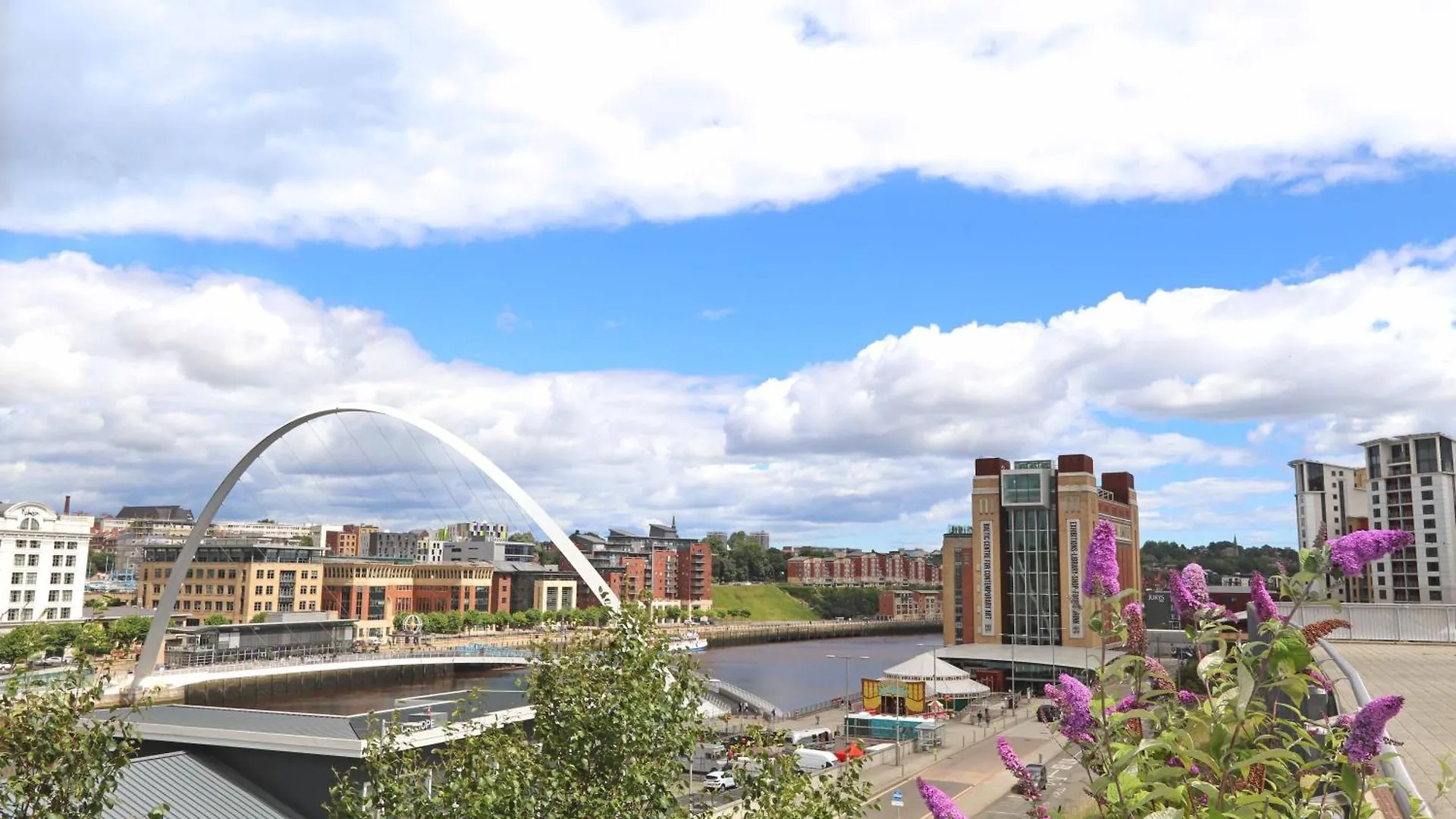 Sage Apartments - By Week2Week Newcastle upon Tyne United Kingdom